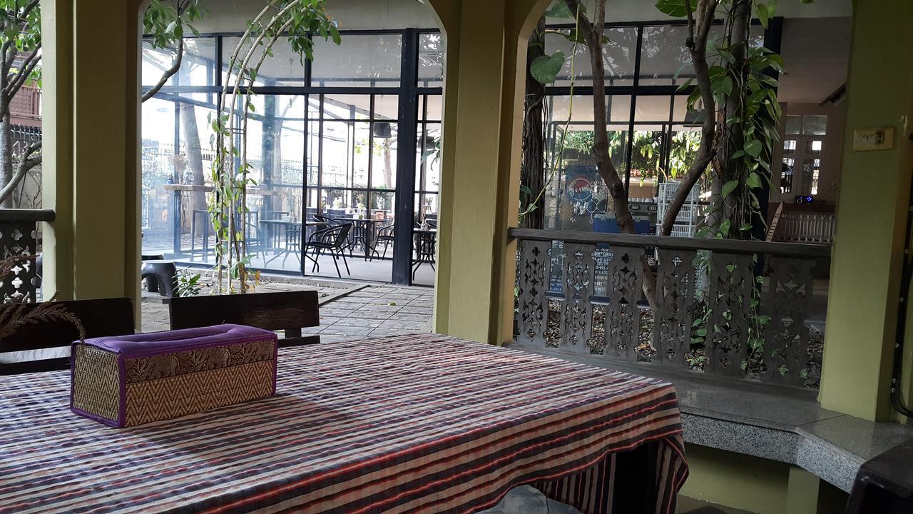 Coc Guest House & Hostel 치앙마이 외부 사진