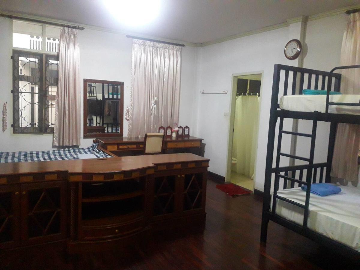Coc Guest House & Hostel 치앙마이 외부 사진