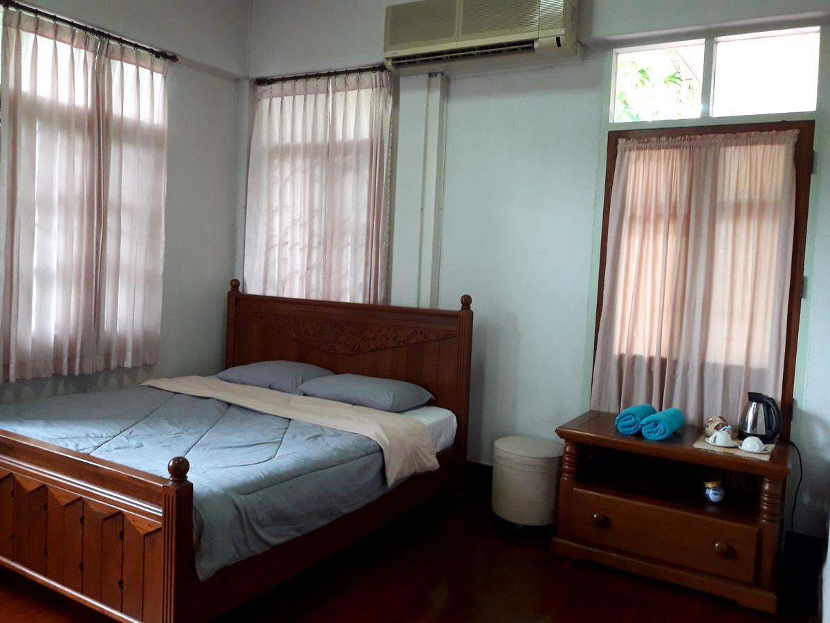 Coc Guest House & Hostel 치앙마이 외부 사진